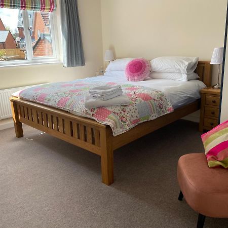 Wellington View One En Suite Shower And Super King Bed Экстерьер фото